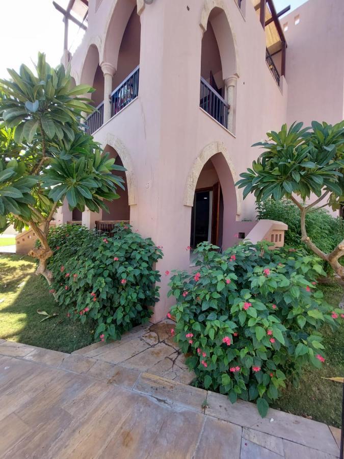 Ground Floor Apartment By Circular Pool In Talabay Άκαμπα Εξωτερικό φωτογραφία